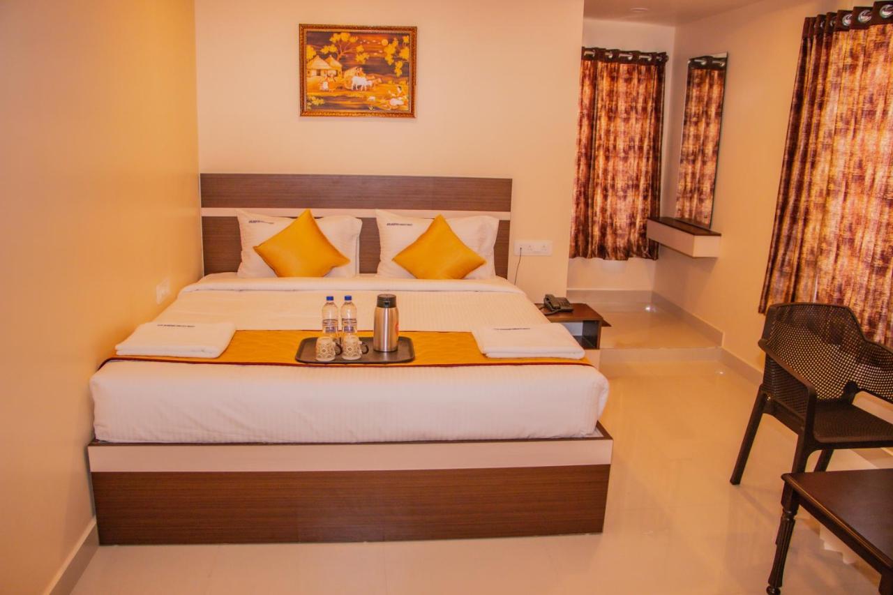 טירופאטי Hotel Mountview Comforts מראה חיצוני תמונה