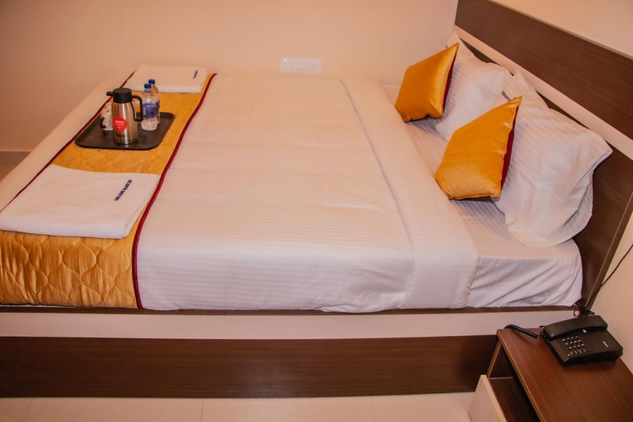 טירופאטי Hotel Mountview Comforts מראה חיצוני תמונה
