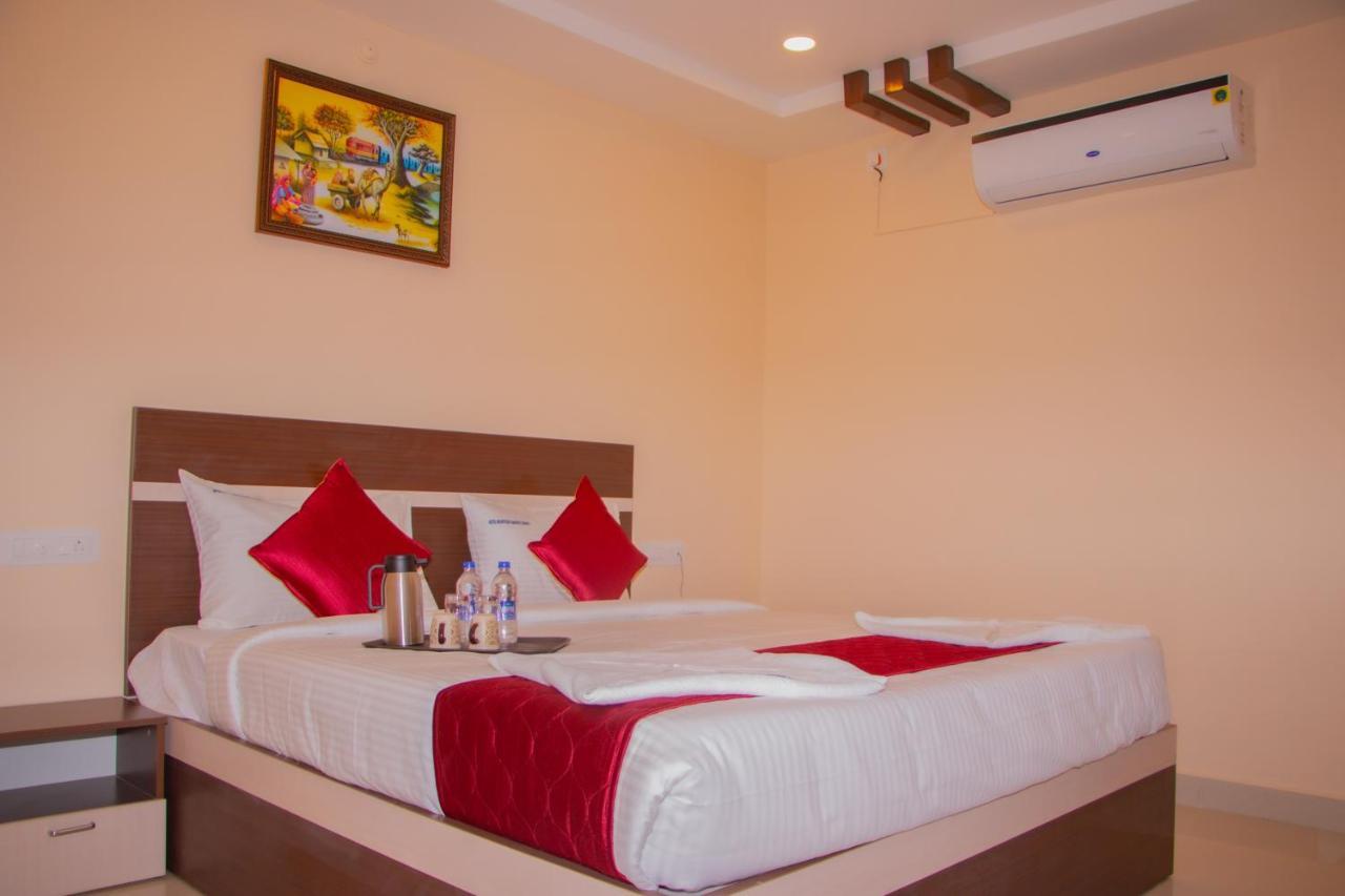 טירופאטי Hotel Mountview Comforts מראה חיצוני תמונה