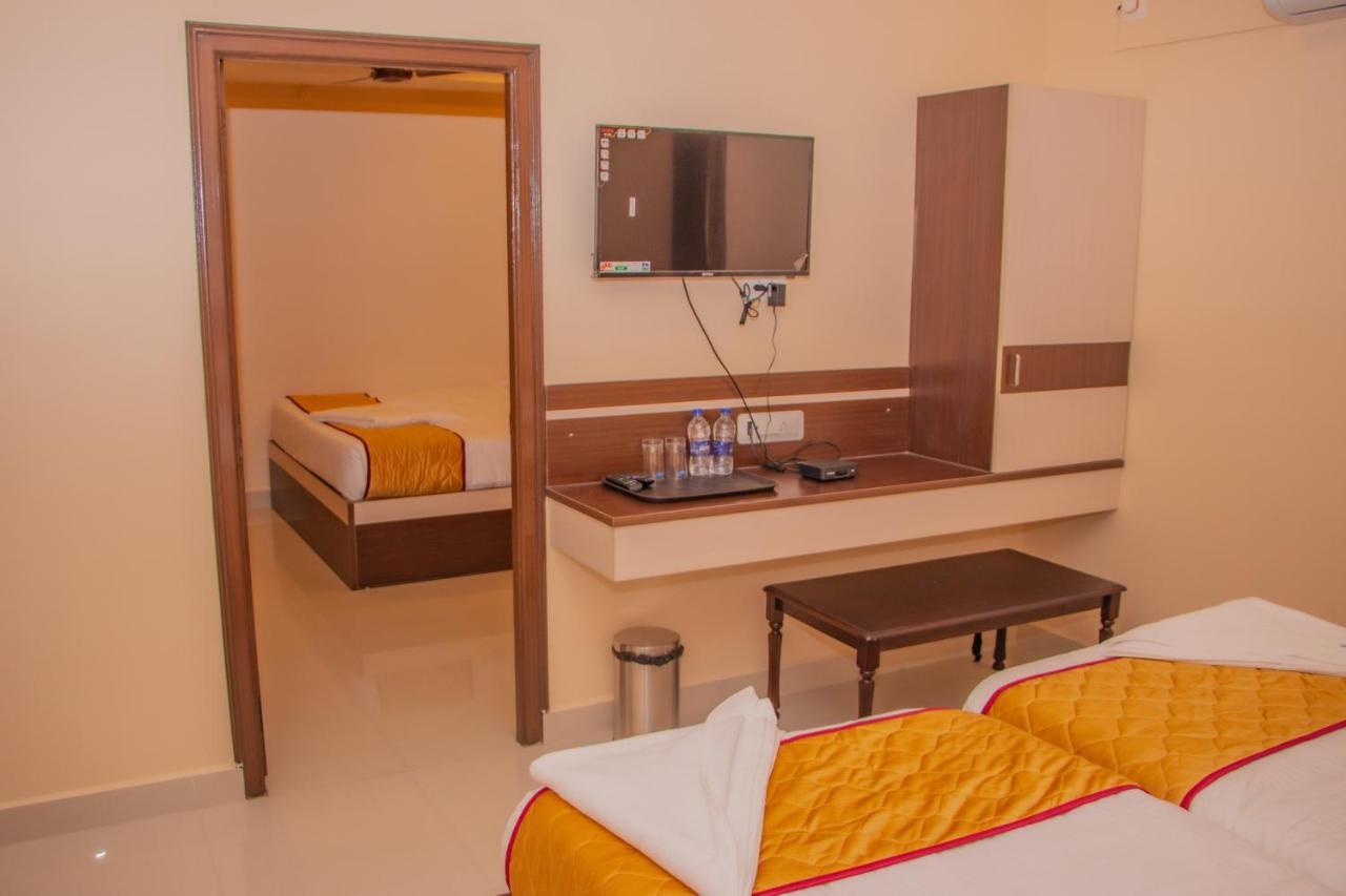 טירופאטי Hotel Mountview Comforts מראה חיצוני תמונה