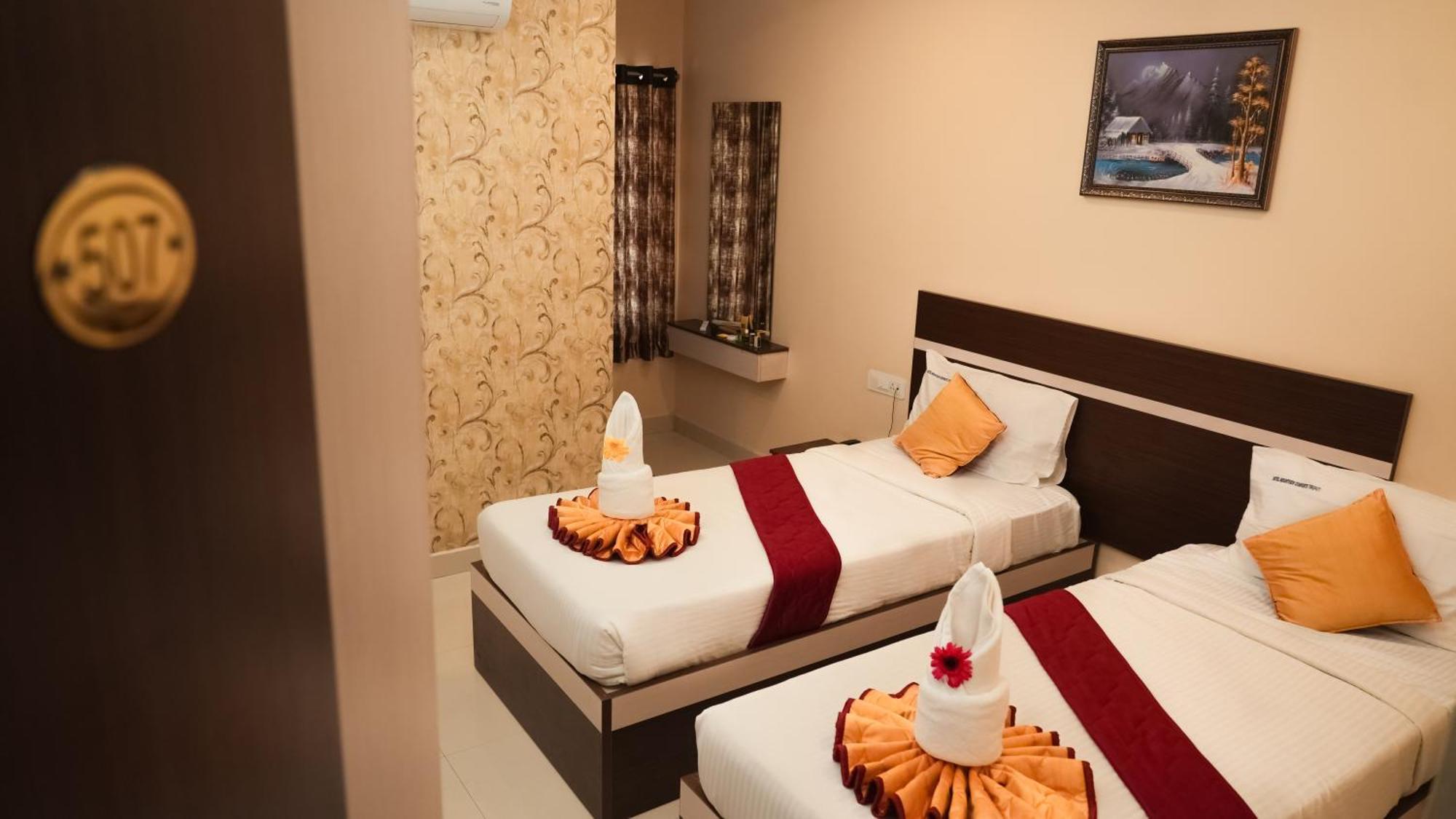 טירופאטי Hotel Mountview Comforts מראה חיצוני תמונה