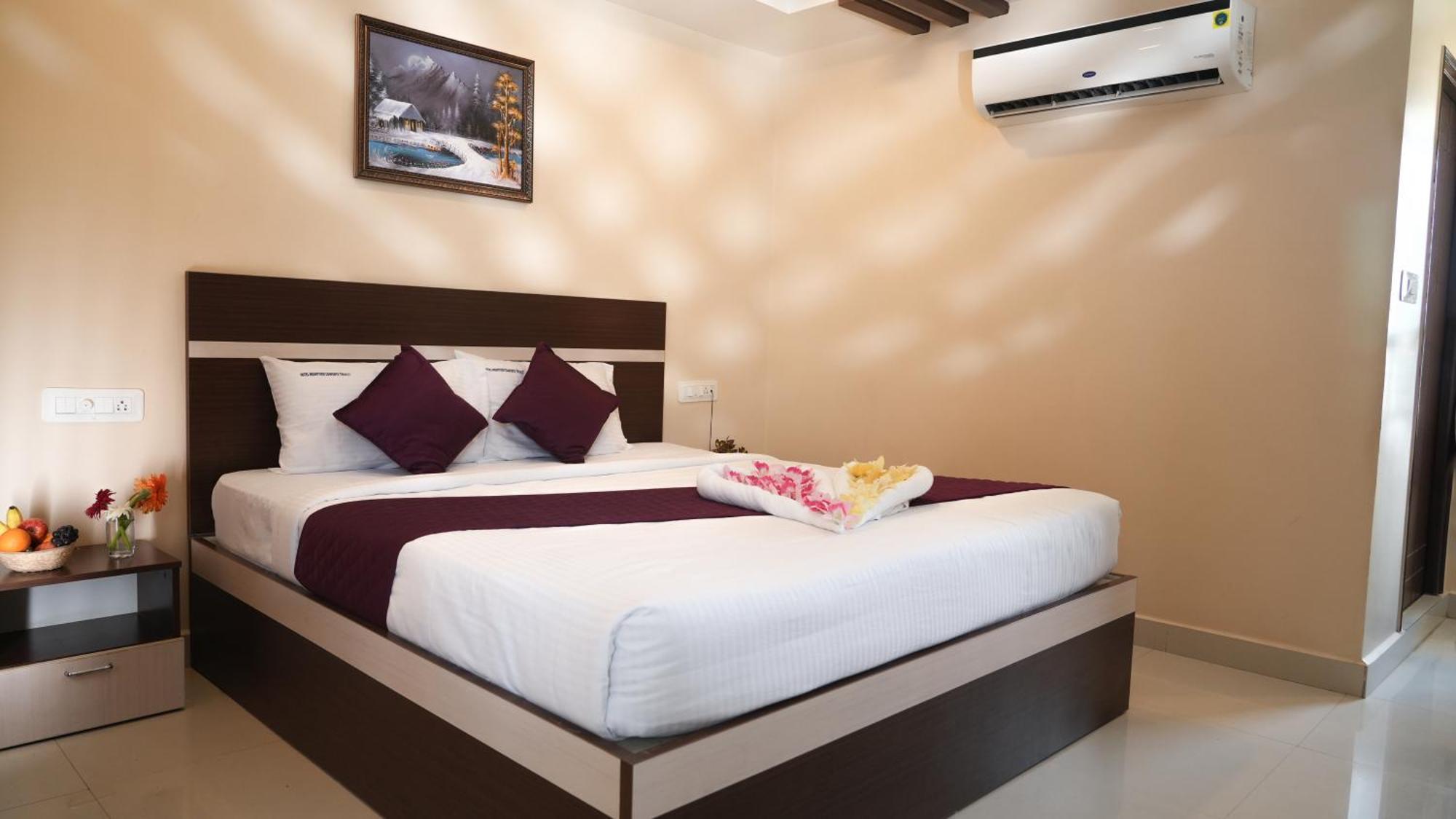 טירופאטי Hotel Mountview Comforts מראה חיצוני תמונה
